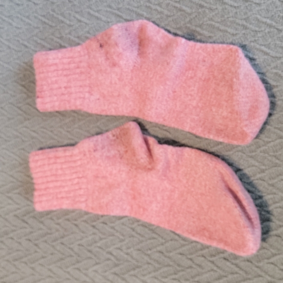 **Socks** - Picture 5 of 13